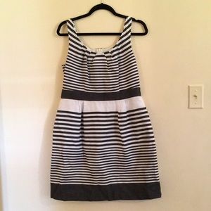 Banana Republic Striped White/ Gray Dress
